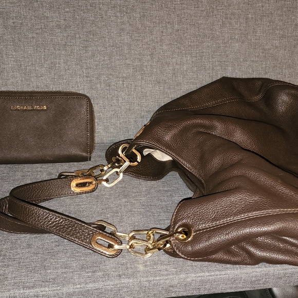 Michael Kors Bag & Wallet - Picture 7 of 7